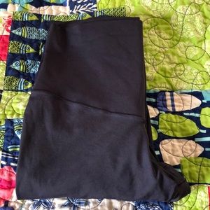Aerie Play Navy Blue Leggings